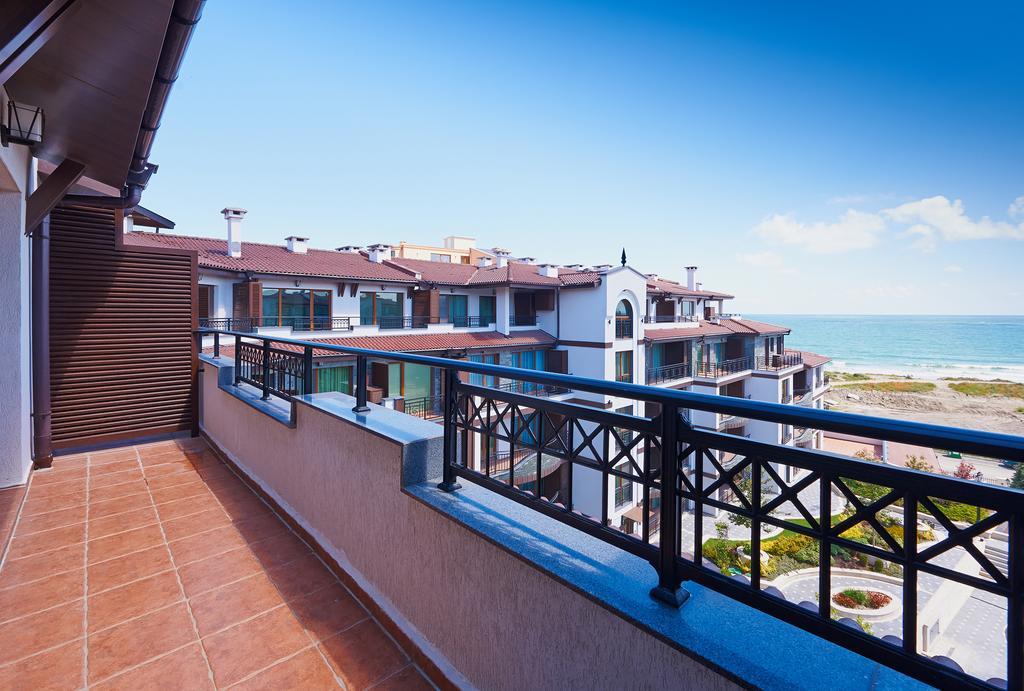 Rose Gardens Apart Hotel Pomorie Room photo