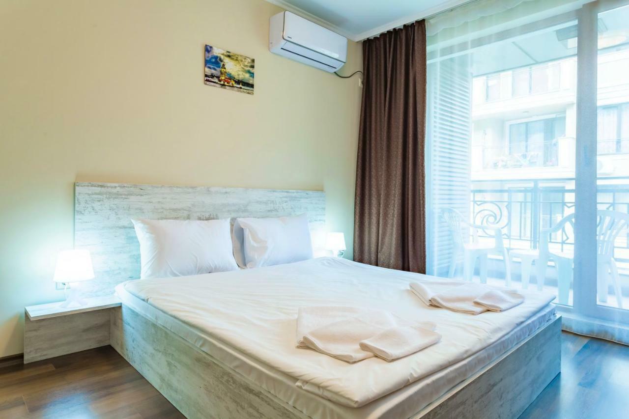 Rose Gardens Apart Hotel Pomorie Exterior photo