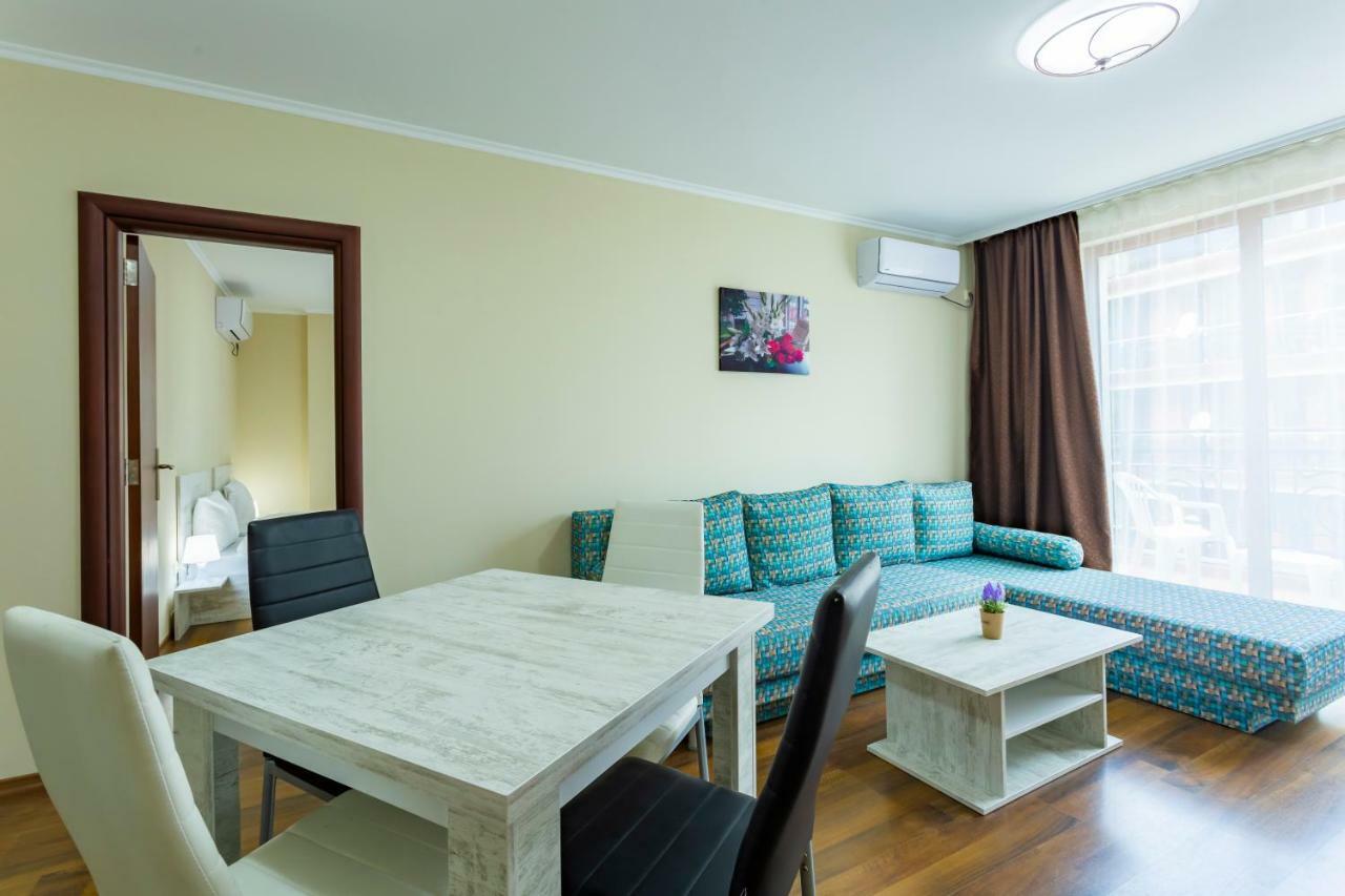 Rose Gardens Apart Hotel Pomorie Exterior photo